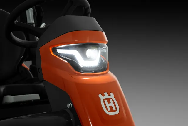 Husqvarna P 524X EFI professionele frontmaaier &ndash; Najaarsaanbieding