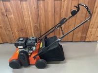 Husqvarna S390 Verticuteermachine